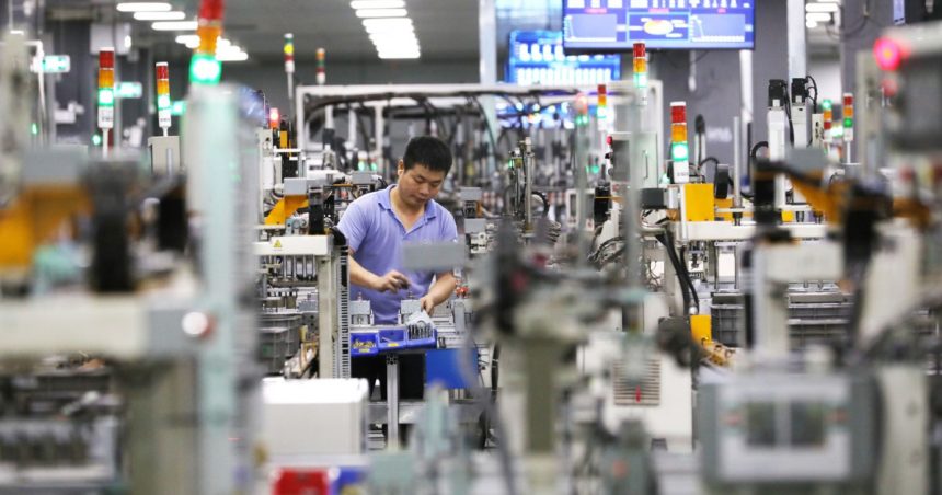 China investește în cuptoarele cu microunde și aparatele de gătit orez pentru a stimula consumul și a impulsiona economia 1 china pariaza pe cuptoarele cu microunde si aparatele de gatit orez pentru a relansa consumul si a creste economia 678d29fb3acef