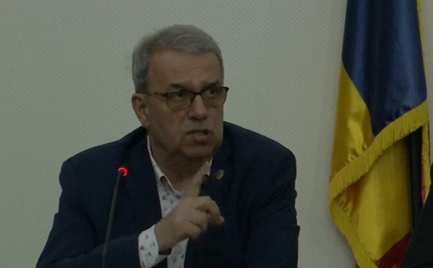 Ciocnire Ovanesian – Chițac pe cripta de la liceul Eminescu. „Creați probleme care nu vor exista niciodată! Ridicolul ucide în politică” 1 ciocnire ovanesian chitac pe cripta de la liceul eminescu creati probleme care nu vor exista niciodata ridicolul ucide in politica 679cecbd9d0b9