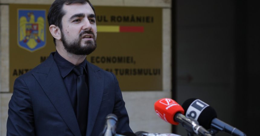 claudiu nasui dupa masurile anuntate de bolojan greseste ca vrea sa dea afara 200 de functionari de la senat ar trebui 400 6790e9e94a66d