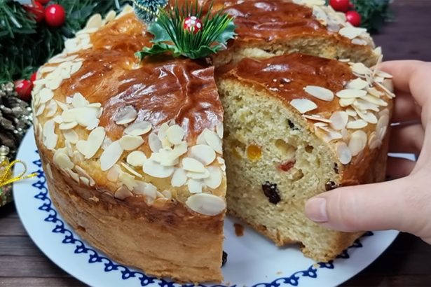 comunitatea elena din constanta va imparti si anul acesta prajitura vasilopita ce semnifica painea sfantului vasile 6784dc6eeb75c
