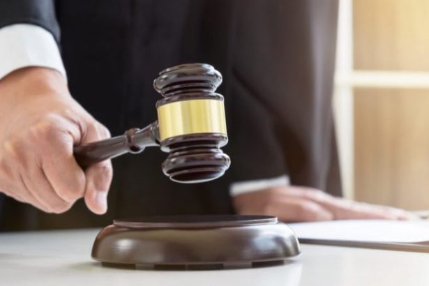 condamnat in trecut pentru proxenetism acum cere sa fie reabilitat pentru a avea din nou cazierul curat 6786e369eb1f7