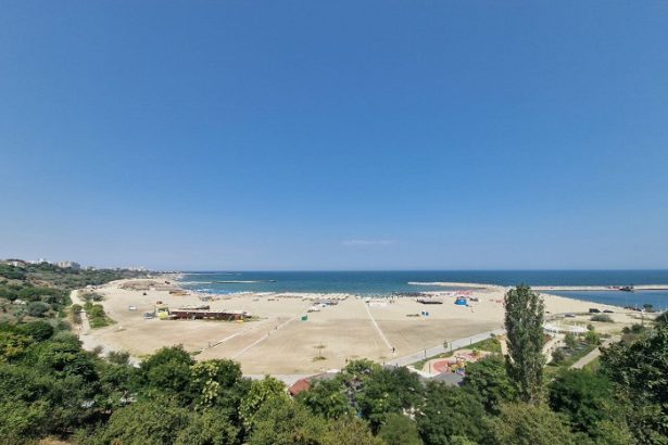 constanta proiectul de reabilitare a taluzului din zona biserica greaca esplanada plaja modern bate pasul pe loc din cauza unui aviz 678f881209752