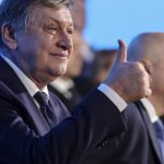 crin antonescu catre liberali fiecare om din sala asta a facut mai multe pentru tara asta decat calin georgescu 679614629af7c