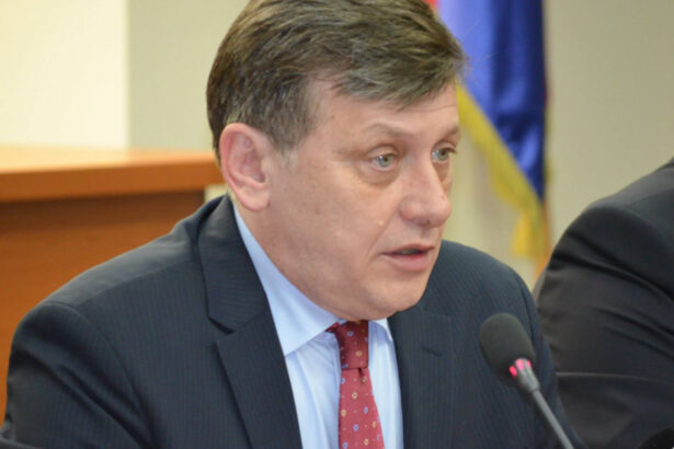 crin antonescu despre nicusor dan chiar daca ar fi contracandidatul meu nu o sa il atac 677d207dd7125