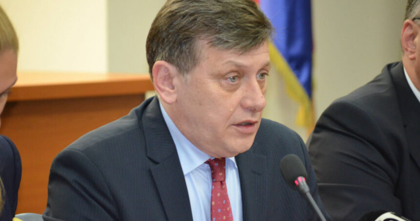 crin antonescu despre nicusor dan chiar daca ar fi contracandidatul meu nu o sa il atac 677d207dd7125