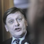 crin antonescu nu va candida la prezidentiale fara sprijinul coalitiei nu am posibilitatile nu m as putea finanta nu am de ce sa ma apuc sa alerg sa adun bani donatii 6783f12082cb6