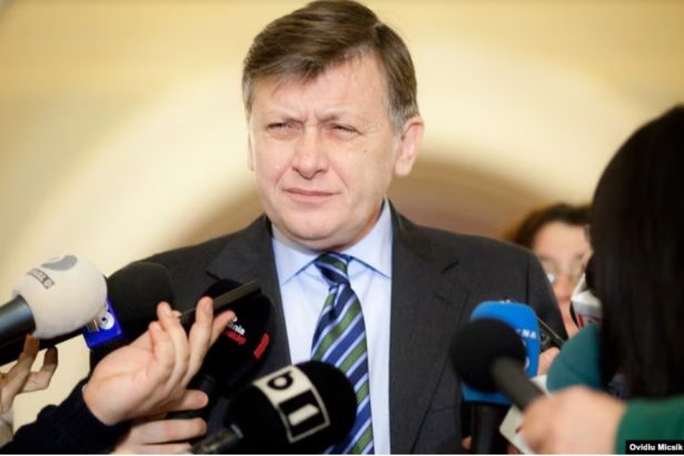 crin antonescu se duce in sedinta coalitiei ca sa vada cum arata bugetul de stat 679a0dea12e23