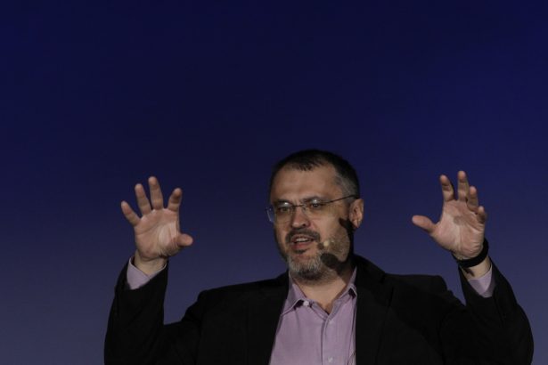 cristian ghinea ciolacu se pregateste sa renunte la 3 miliarde de euro din pnrr 678e6d71609c8