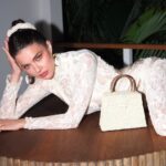 Cristina Ich s-a întâlnit cu Adela Popescu și Irina Fodor în vacanța din Caraibe. Cum s-au pozat: „Albă ca Zăpada și cei doi pitici” 3 cristina ich s a intalnit cu adela popescu si irina fodor in vacanta in caraibe cum s au pozat alba ca zapada si cei doi pitici 6780d03dee52f