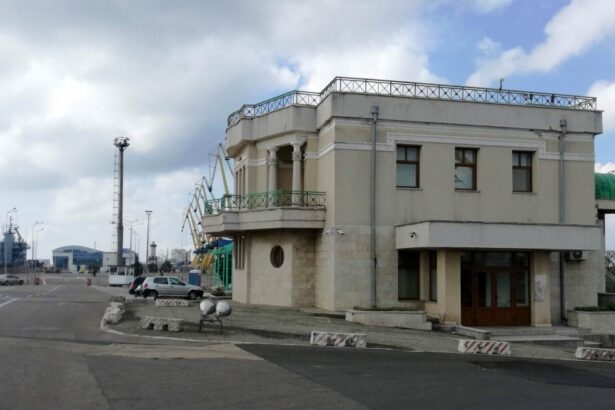 cuibul reginei din portul constanta va intra in reparatii capitale cnapmc a lansat licitatia 67772fd352993
