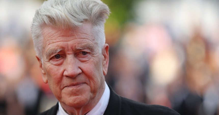 David Lynch, regizorul „Twin Peaks”, a decedat la 78 de ani. „Un mare gol în lume acum că nu mai e cu noi” 1 david lynch regizorul twin peaks a murit la varsta de 78 de ani un mare gol in lume acum ca nu mai e cu noi 678960104c84e