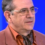 de ce se simte hari bucur marcu mai umilit acum decat in comunism bogati subinteligenti dar smecheri impostori cu titluri academice 677fe37443c7f