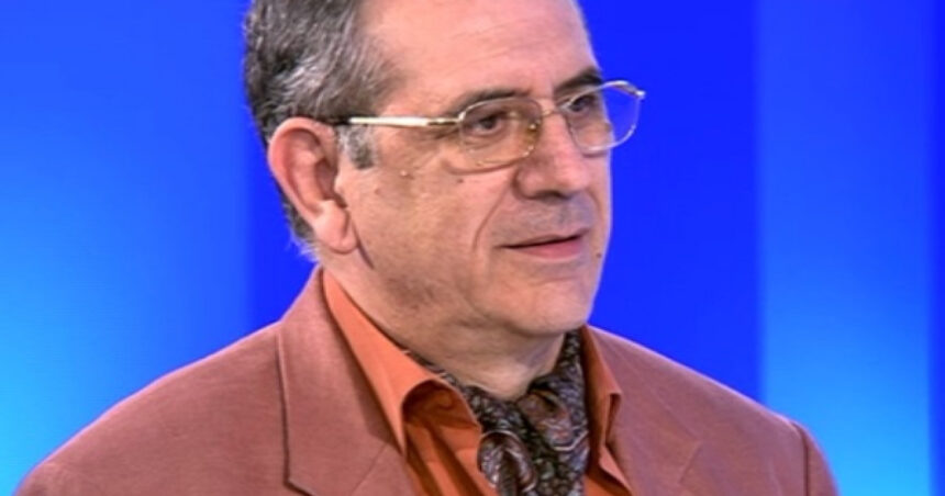 de ce se simte hari bucur marcu mai umilit acum decat in comunism bogati subinteligenti dar smecheri impostori cu titluri academice 677fe37443c7f