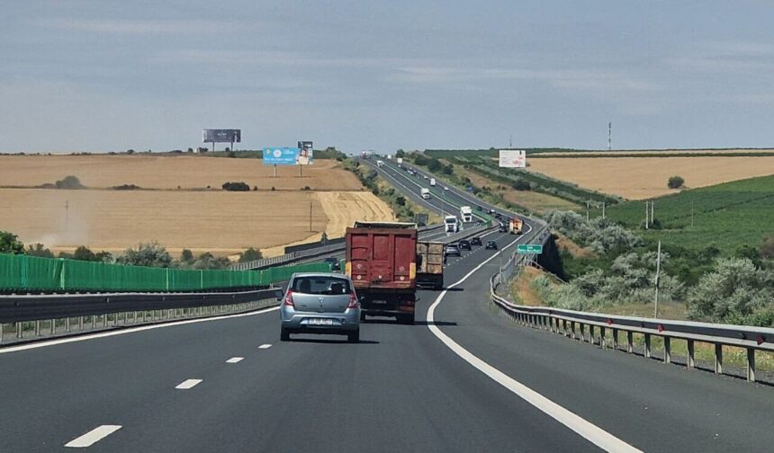 de la 1 ianuarie vitezomanii de pe a1 si a2 vor primi amenzile acasa fara sa mai fie opriti in trafic 677a5e79d8e0d
