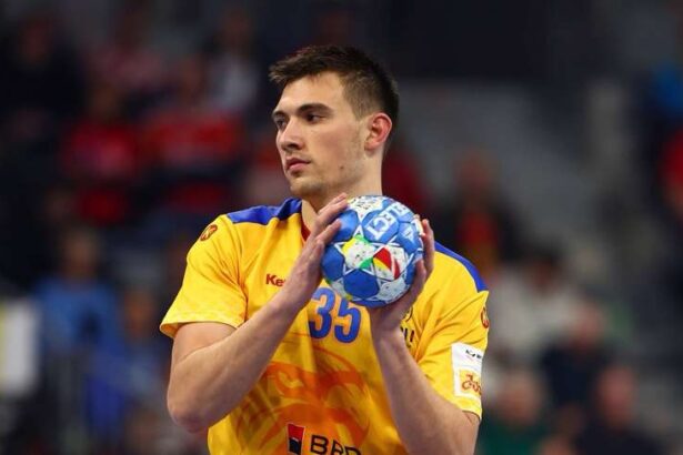 debut in forta pentru romania la trofeul carpati la handbal 67792131c8e4f
