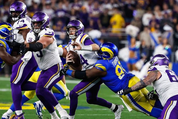 dezamagire imensa in minnesota vikingii s au prabusit in 7 zile super bowl va fi transmis in exclusivitate in romania de voyo 678cdc66065f0