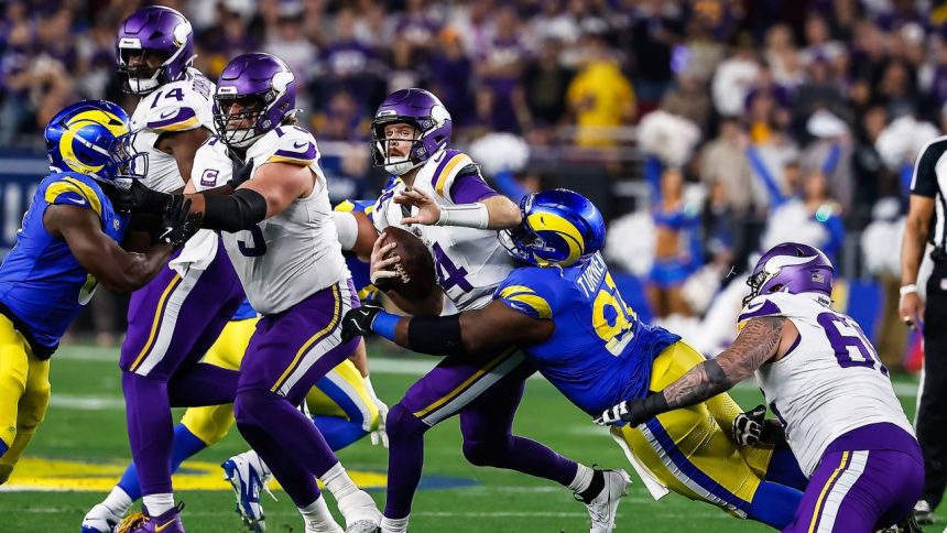 Dezamăgire imensă în Minnesota. Vikingii s-au prăbușit în 7 zile! Super Bowl va fi transmis în România de VOYO. 1 dezamagire imensa in minnesota vikingii s au prabusit in 7 zile super bowl va fi transmis in exclusivitate in romania de voyo 678cdc66065f0