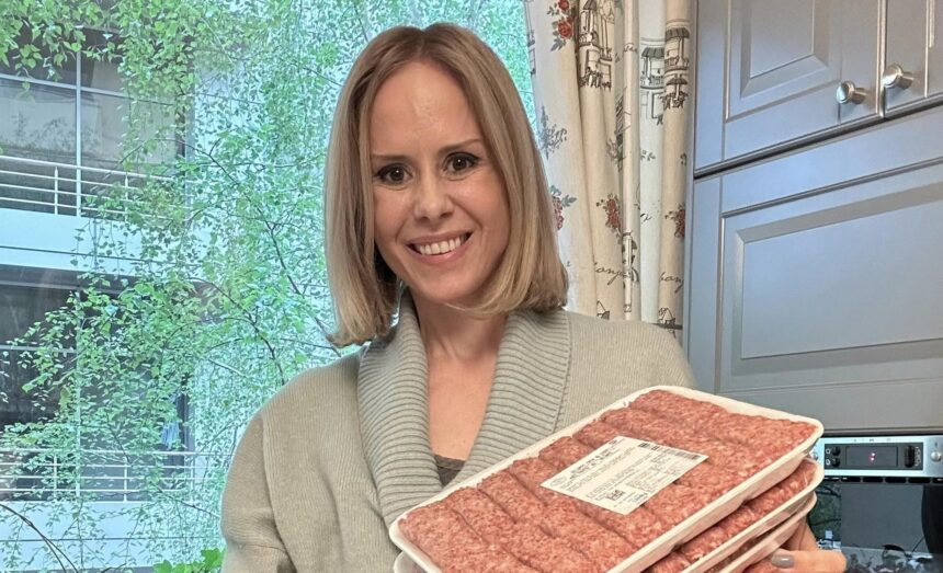Dieta care permite slăbirea a 15 kilograme într-o lună, dezvăluită de Mihaela Bilic: „Putem mânca pe săturate, fără limită de cantitate” 1 dieta cu care slabesti 15 kilograme intr o luna a fost dezvaluita de mihaela bilic putem manca pe saturate fara limita de cantitate 67769195d1e66