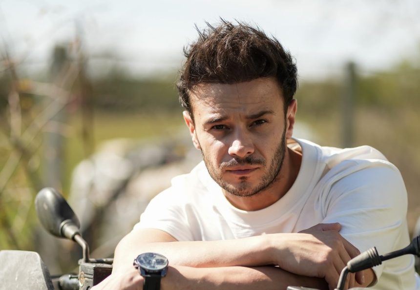 dima trofim a slabit 13 kilograme intr un timp record transformarea spectaculoasa a actorului din iubire cu parfum de lavanda 678a2a657b8cc