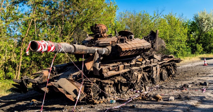 doi generali ucraineni au fost arestati sunt acuzati ca nu au organizat eficient apararea in zona harkov si au abandonat pozitiile 678e5f5b59df2