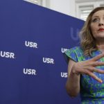elena lasconi saluta restructurarile lui bolojan de la senat cu o conditie daca vor ramane armatele de pilosi nu faceti nimic 6794dabcf06d4