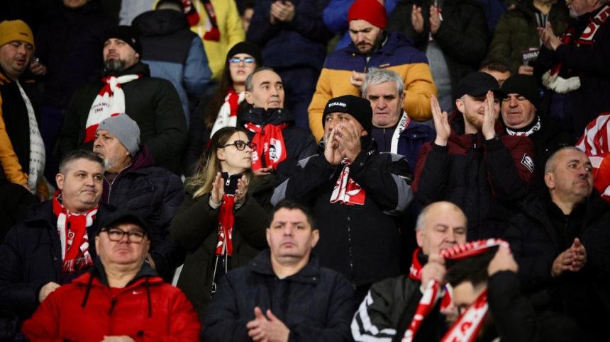 Dinamo s-a săturat și nu vrea să-i mai plătească salariul unui titular! Rezilierea este tot mai aproape. 1 exclusiv dinamo s a saturat si nu vrea sa i mai plateasca salariul unui titular rezilierea e tot mai aproape 67950f29d833f