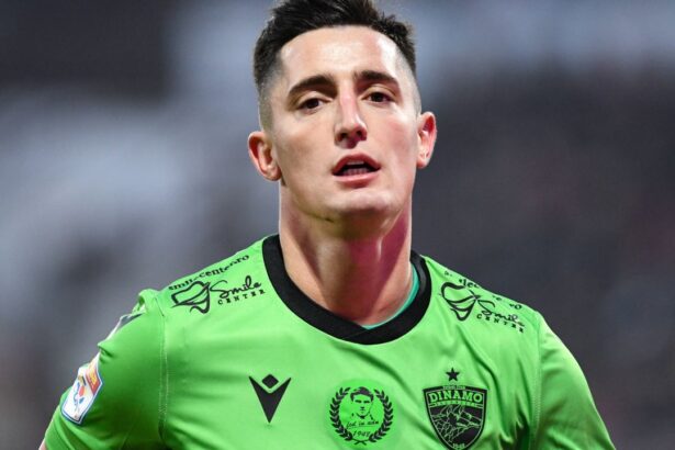 exclusiv oferta din superliga pentru steliano filip 677fde7ce1e0d