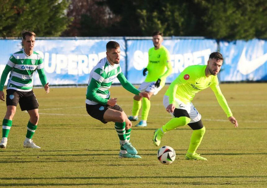 farul constanta joaca singurul amical al iernii cu portile inchise 67804567bde57