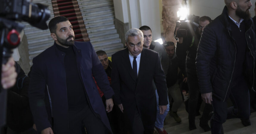 Fost ofițer SRI: „Cineva a atras atenția” asupra lui Călin Georgescu, înainte de primul tur. „Acest avertisment nu a fost pus în aplicare” 1 fost ofiter sri cineva a atras atentia despre calin georgescu inainte de primul tur acest avertisment nu a fost pus in aplicare 677a9c78bf495