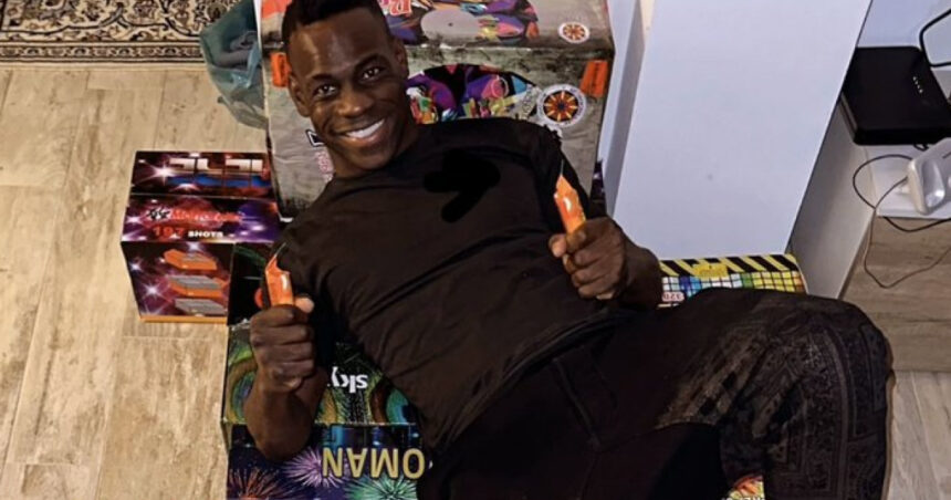 foto balotelli nu se lasa de anul nou la 13 ani dupa ce si a incendiat casa cu artificii a pregatit cantitati impresionante 6776e239d67ac