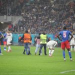 foto exclusiv ce s a intamplat in repriza a doua din fcsb manchester united starul englezilor luat prin surprindere de un roman 679bfaf86a1ca