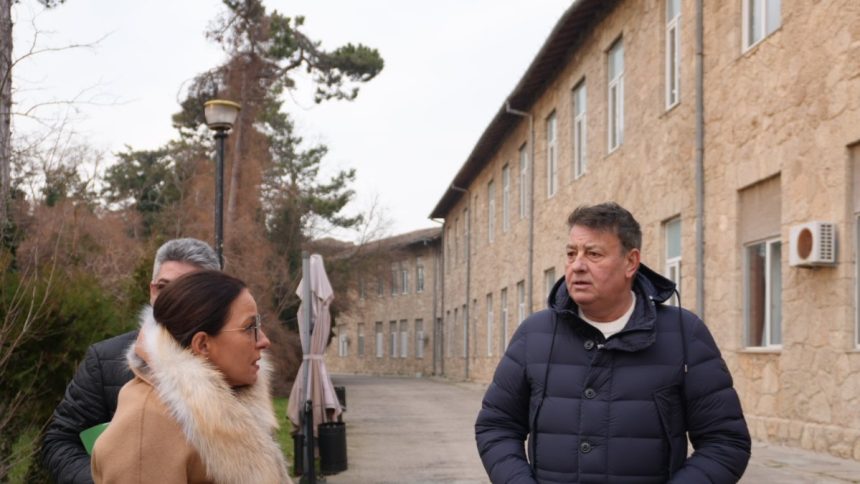 foto florin mitroi vizite facute la institutiile subordonate consiliului judetean constanta 67925a74ec8e0