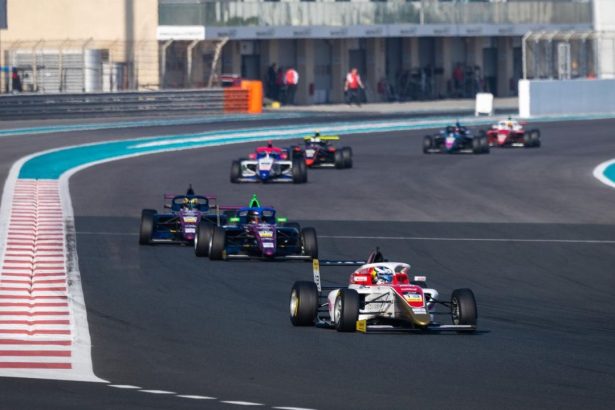 foto si video david cosma cristofor start fulminant de sezon in formula 4 un lucru stiu sigur 678f7f67b5f29