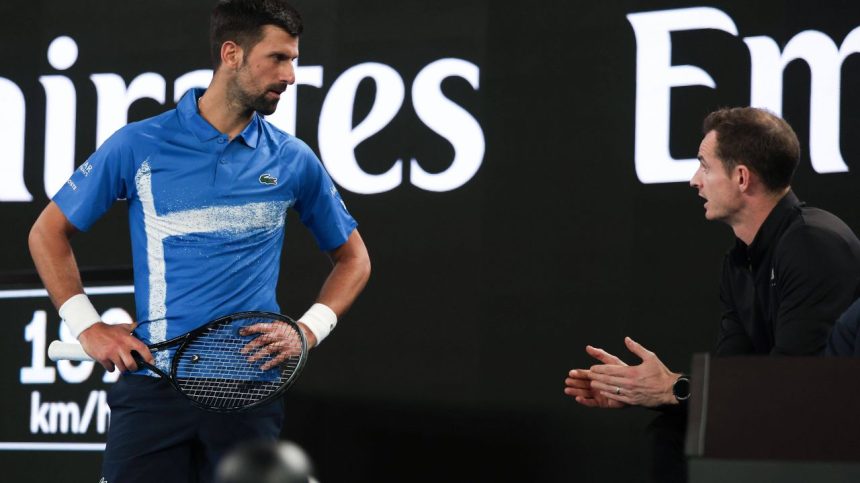 La 37 de ani, Novak Djokovic l-a făcut pe adversarul său de 19 ani să șchioapete. Imaginea zilei la Melbourne 1 foto si video la 37 de ani novak djokovic si a facut adversarul de 19 ani sa schioapete imaginea zilei la melbourne 6784fa7a4b341