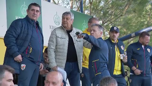 foto si video mircea lucescu intre fcsb si dinamo langa cine a a ales sa stea selectionerul 677e907da19b0