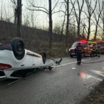 foto video accident la iesire din municipiul tulcea un autoturism s a rasturnat 677e95c6497c2
