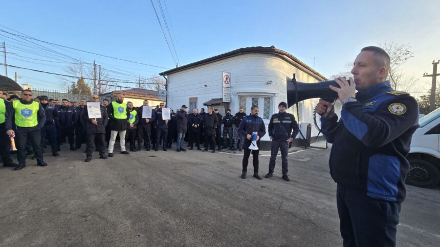 foto video angajatilor de la penitenciarul poarta alba le a ajuns cutitul la os sa vina iohannis si guvernantii sa munceasca fara bani 6780c4ae7fa79