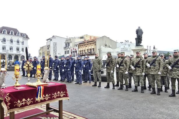 foto video constanta celebreaza 166 de ani de la unirea principatelor romane cu evenimente solemne in piata ovidiu 67934b465014e