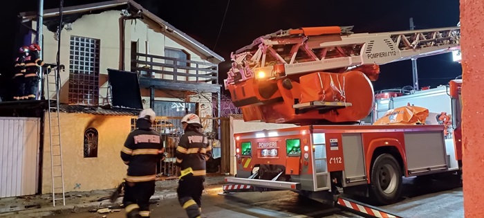 foto video incendiu de proportii in tulcea pompierii au scos din foc o butelie gpl 6788b132e4c3d