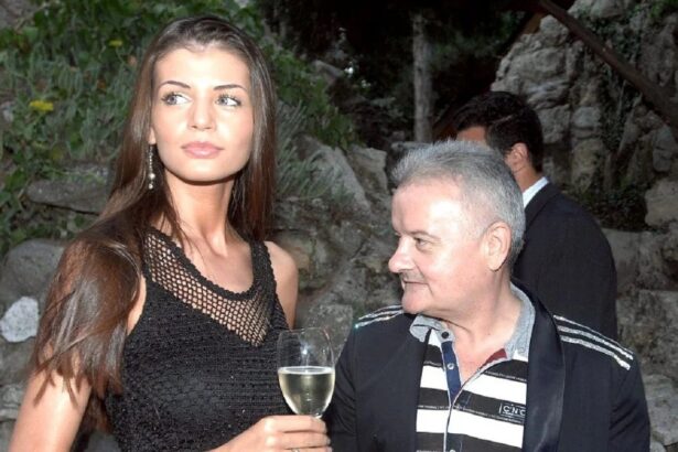 fotografie rara cu monica gabor dupa ce s a mutat din romania fosta sotie a lui irinel columbeanu a implinit 37 de ani 677e7b263cd90