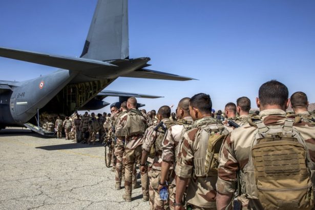 franta a inchis ultima sa baza militara din ciad ce alta tara negocieaza plecarea francezilor si rol joaca rusia 679b95a6eca0e