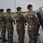 franta ia in calcul posibilitatea de a trimite trupe in groenlada macron se intalneste azi cu premiera danemarcei 6798ac558794a