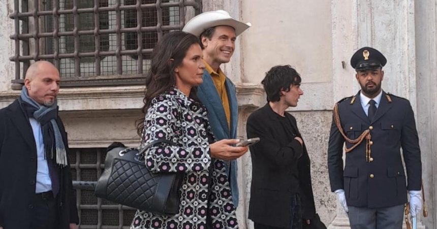fratele lui elon musk s a intalnit cu giorgia meloni la roma cine l a insotit in vizita sa la palatul chigi 6793fd68a92a9