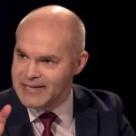 Funeriu: Călin Georgescu, un „guru cu zorzoane” care a spus fiecăruia ce voia să audă, lăsând impresia că este ascultat 3 funeriu calin georgescu un guru cu zorzoane care a spus fiecaruia ce vrea sa auda si oamenii au avut impresia ca sunt ascultati 67828553e666c