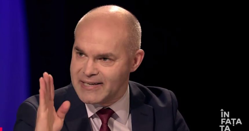 funeriu calin georgescu un guru cu zorzoane care a spus fiecaruia ce vrea sa auda si oamenii au avut impresia ca sunt ascultati 67828553e666c
