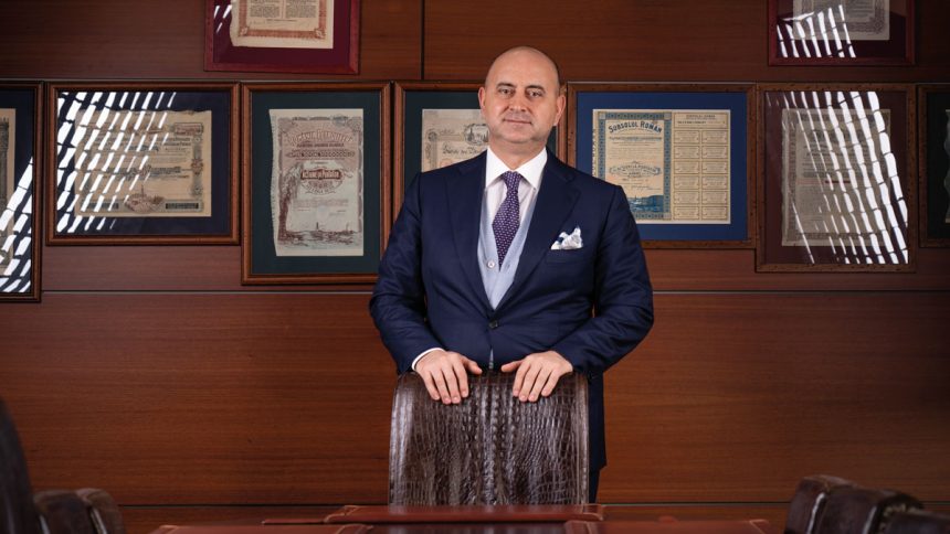 Gabriel Comănescu încearcă să scape de datoriile către CN APM. Suma pe care trebuie să o plătească Grup Servicii Petroliere. 1 gabriel comanescu incearca scape de datoriile catre cn apm cat trebuie sa plateasca grup servicii petroliere 6794762c0c5c2