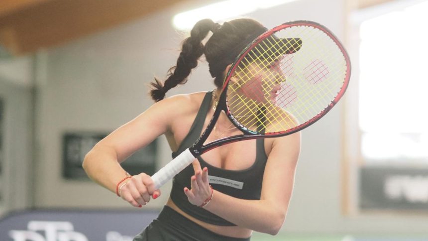 Azi-dimineață se știa eliminată, iar acum este în turul doi la Australian Open. Cum a fost posibil? 1 galerie foto azi dimineata se stia eliminata iar acum e in turul doi la australian open cum a fost posibil 678699608c353