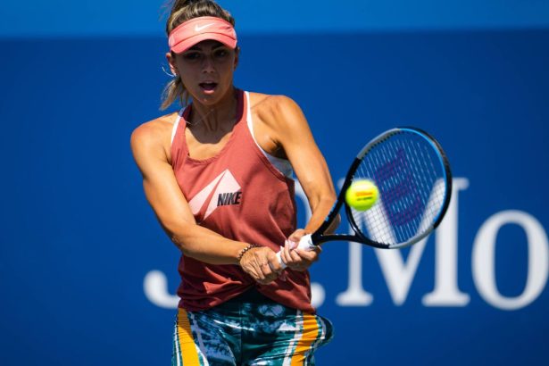 galerie foto jaqueline cristian isi scrie istoria la australian open s a calificat in premiera in turul trei al unui grand slam 6788b32e55aa1