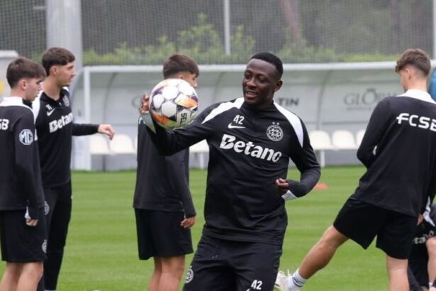 galerie foto looking fresh fotbalistii lui fcsb se antreneaza cu zambetul pe buze in antalya 677f831c27e01