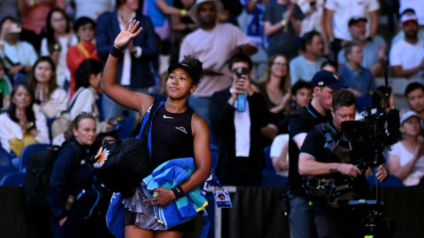 galerie foto naomi osaka s a retras de la australian open dupa un singur set pierdut in meciul mamicilor din turul trei 678a32622a7e8